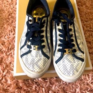 Michael Kors navy/white sneakers normal wear 5.5m